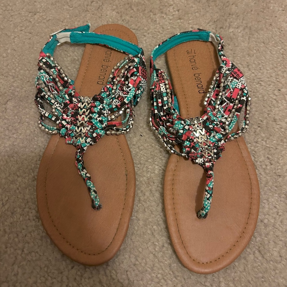 Harvé Bernard Multicolored/Silver Sandals Size 8W No Box